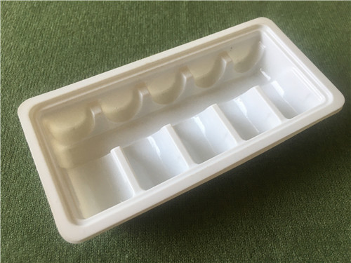 塑料托里的鸡内金焦馍