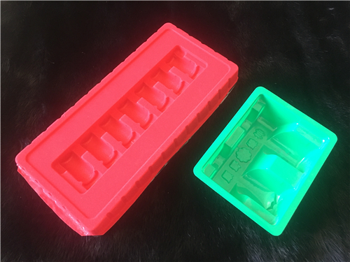 塑料托工作发展的性